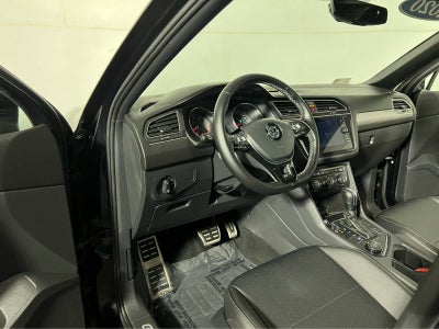 2020 Volkswagen Tiguan SE R-Line Black