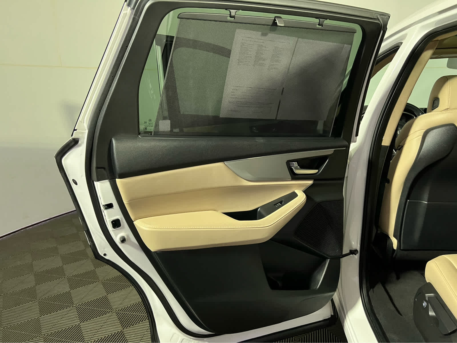 2023 Acura MDX SH-AWD TECH