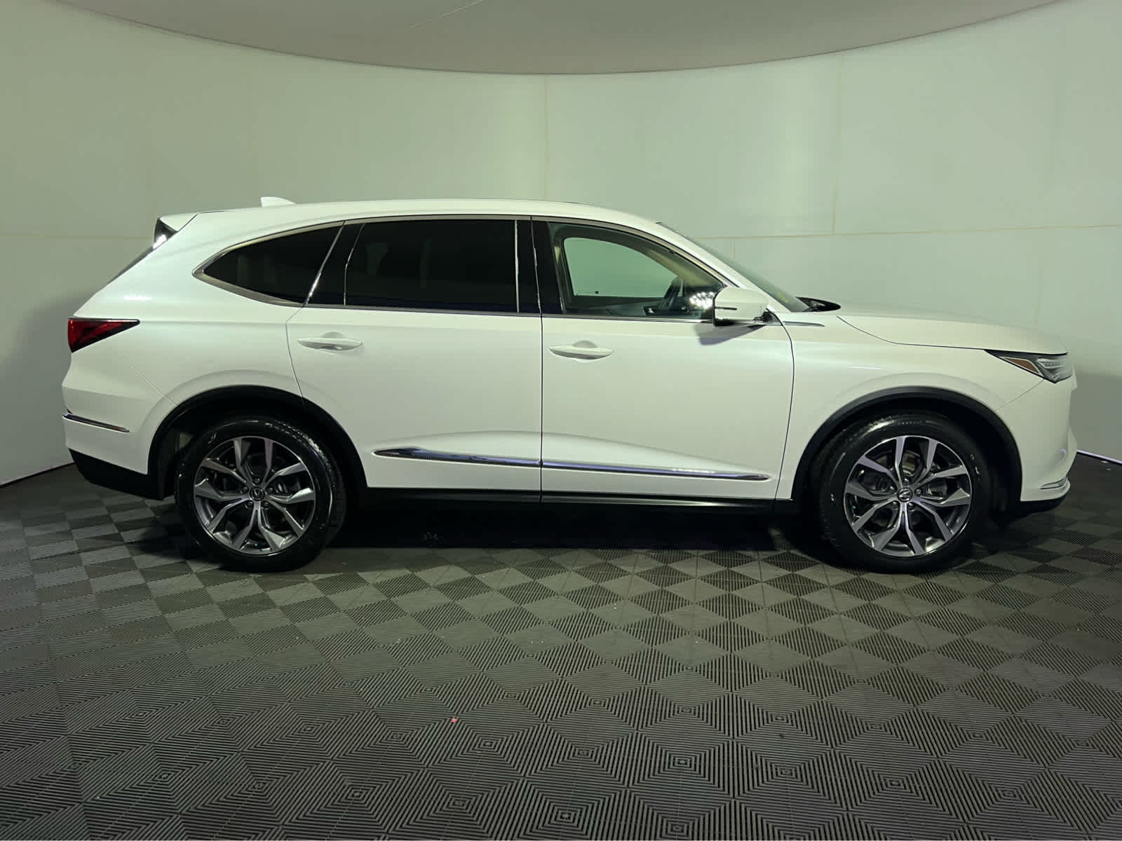 2023 Acura MDX SH-AWD TECH