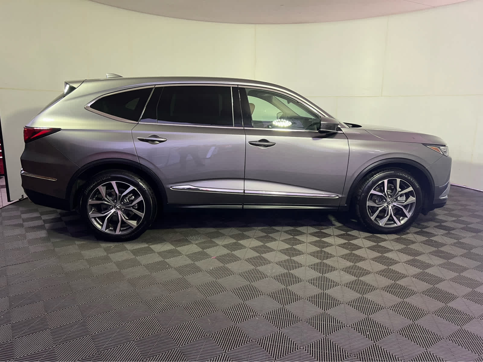 2024 Acura MDX SH-AWD TECH