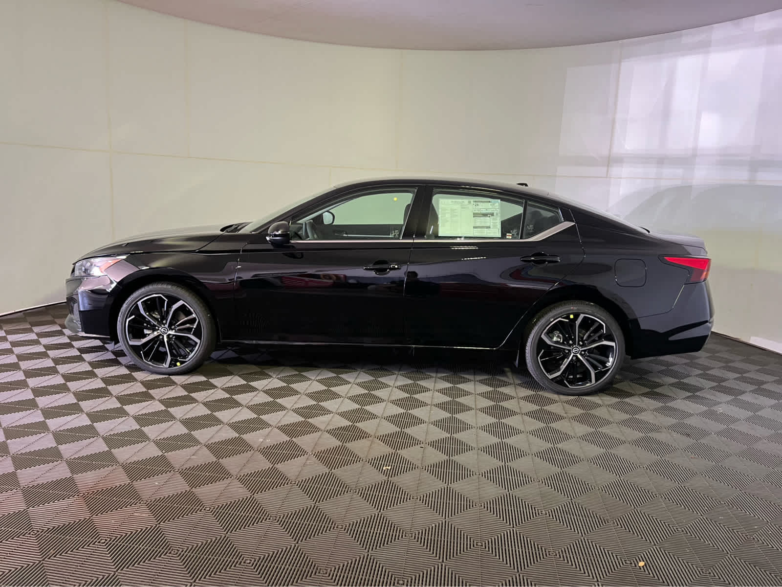 2026 Nissan Altima SR