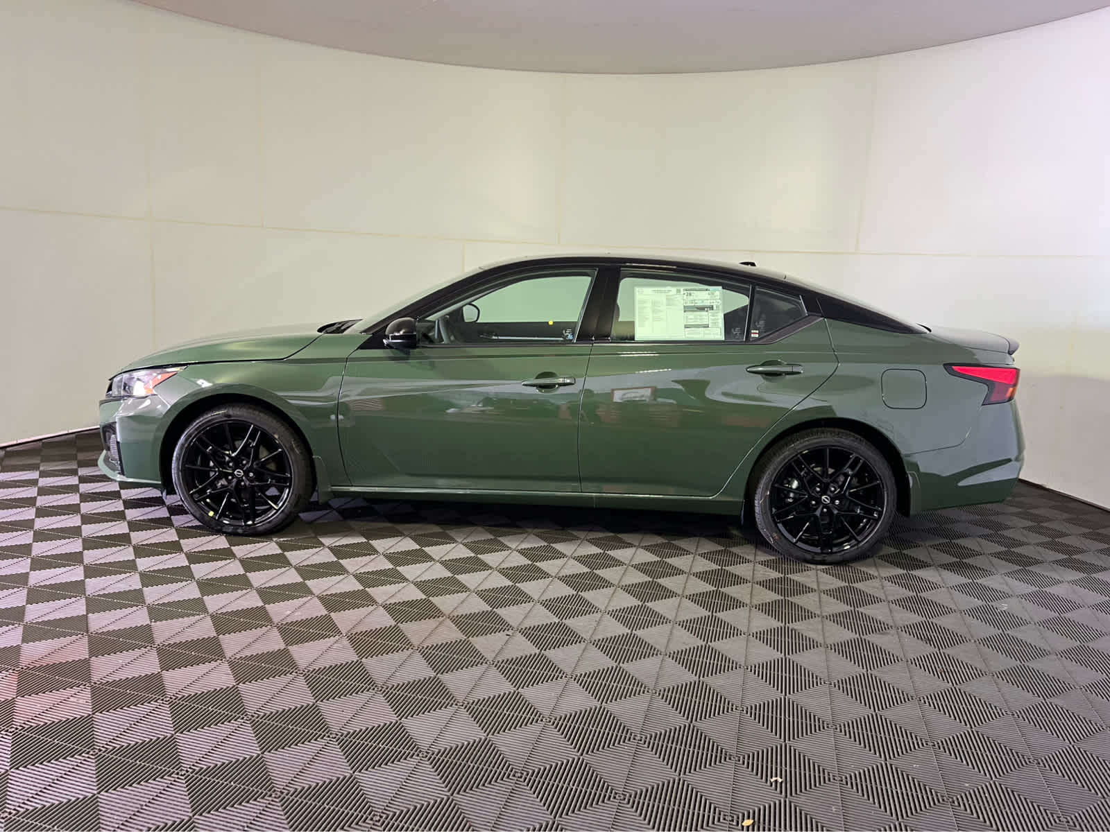 2026 Nissan Altima SR Midnight Edition®