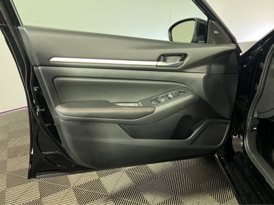 2026 Nissan Altima SR Midnight Edition®