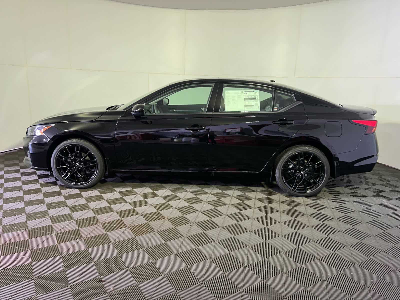 2026 Nissan Altima SR Midnight Edition®