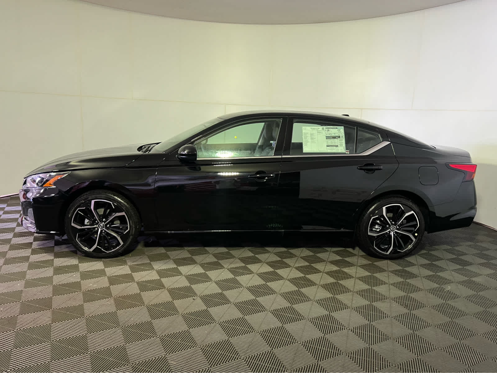 2026 Nissan Altima SR