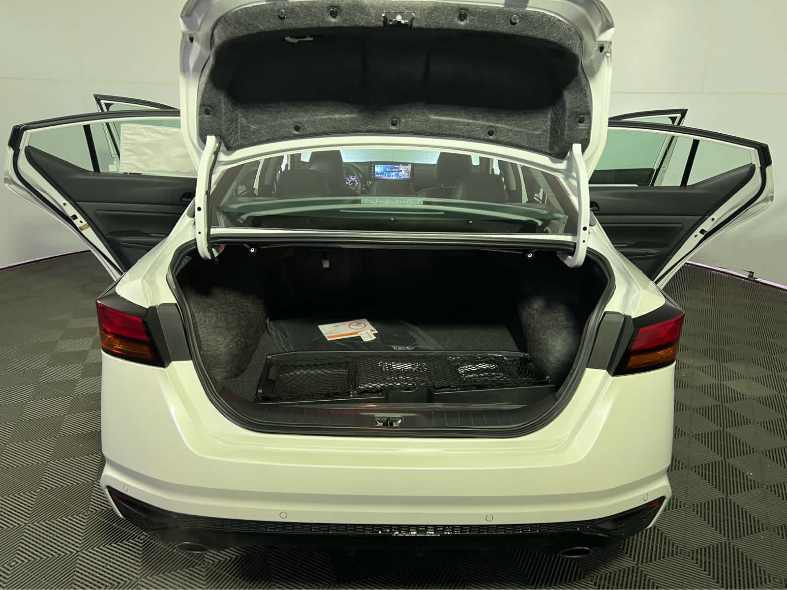 2026 Nissan Altima SR