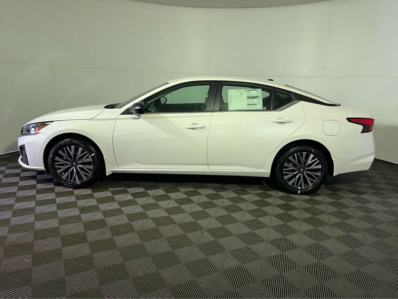 2026 Nissan Altima SV