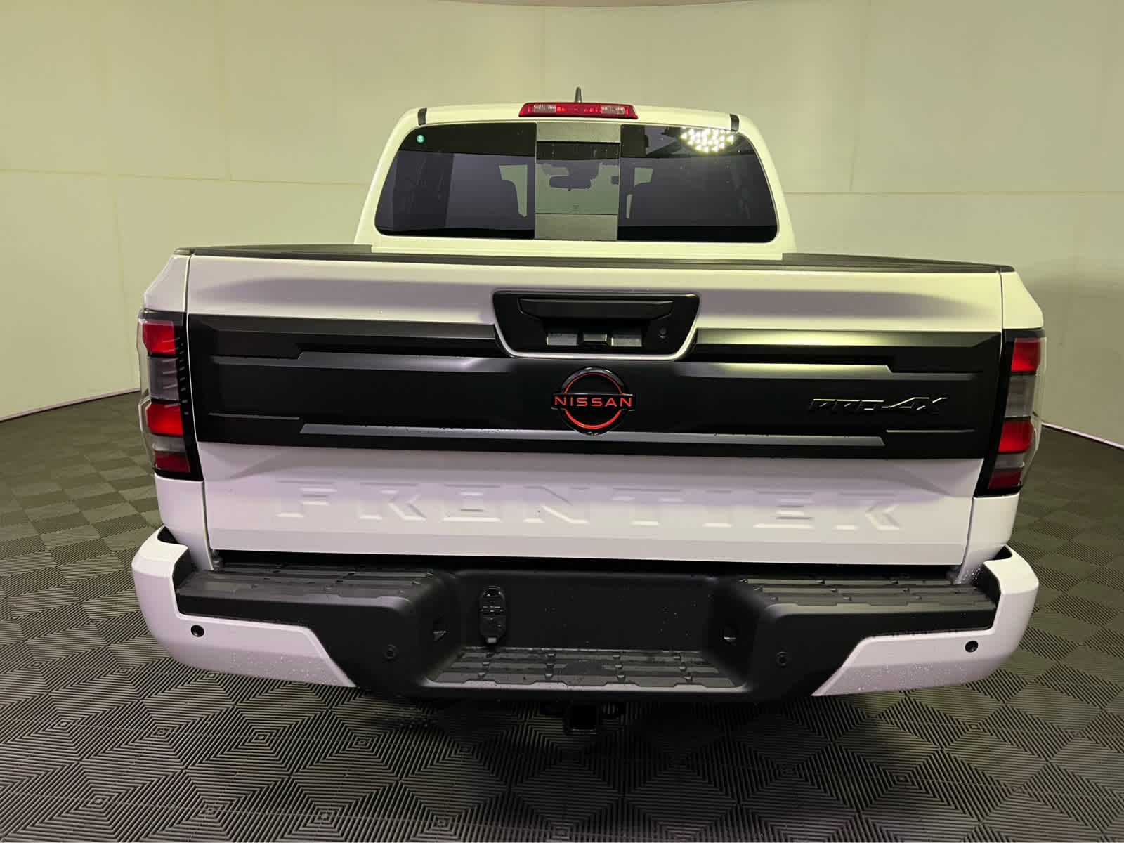 2027 Nissan Frontier Crew Cab PRO-4X®
