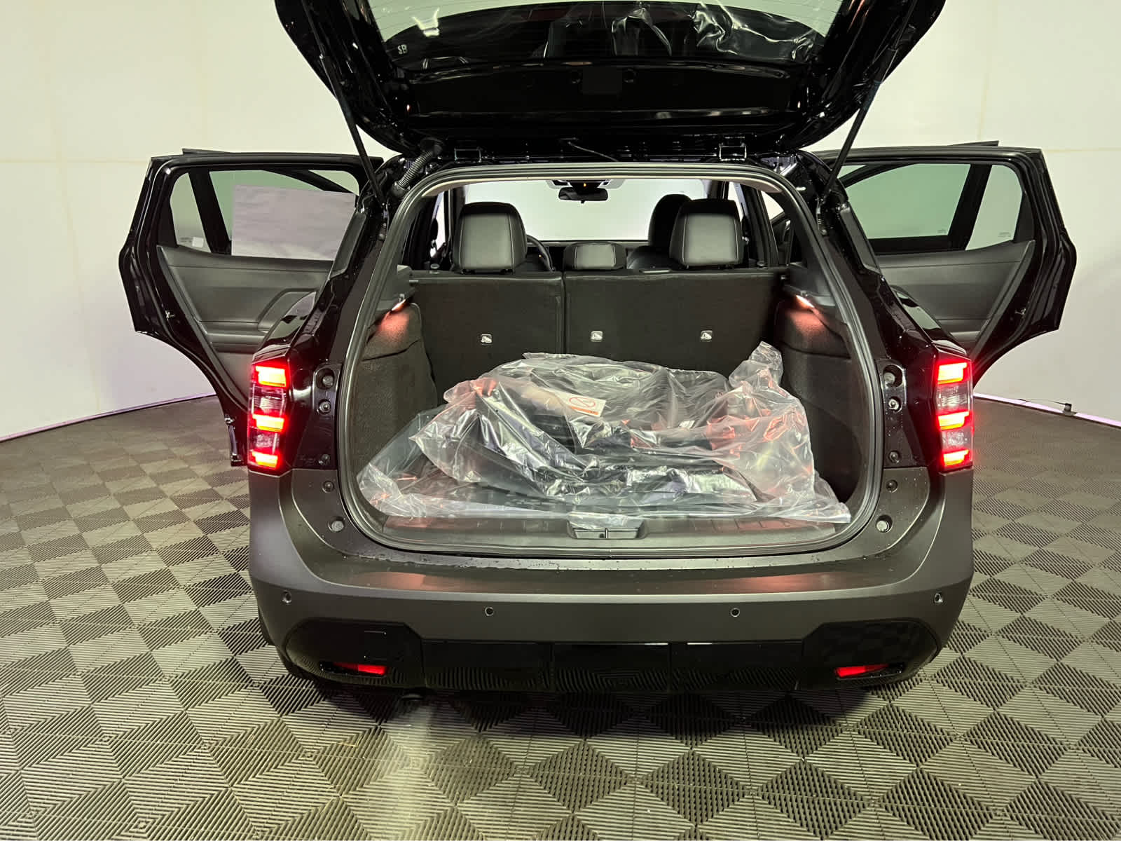 2027 Nissan Kicks SV