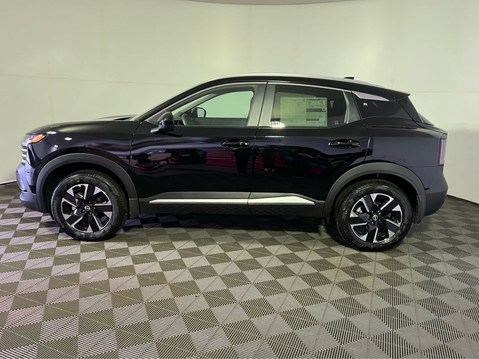 2027 Nissan Kicks SV