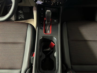 2027 Nissan Kicks SR