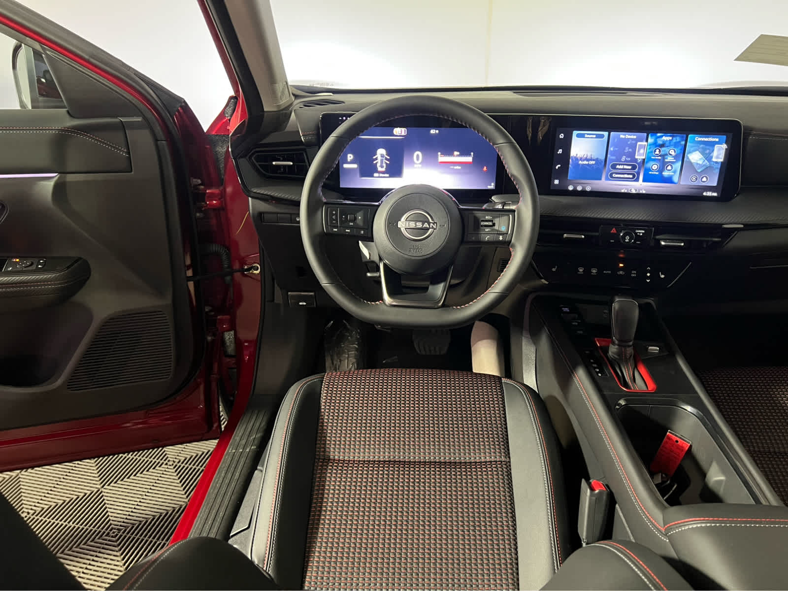 2027 Nissan Kicks SR