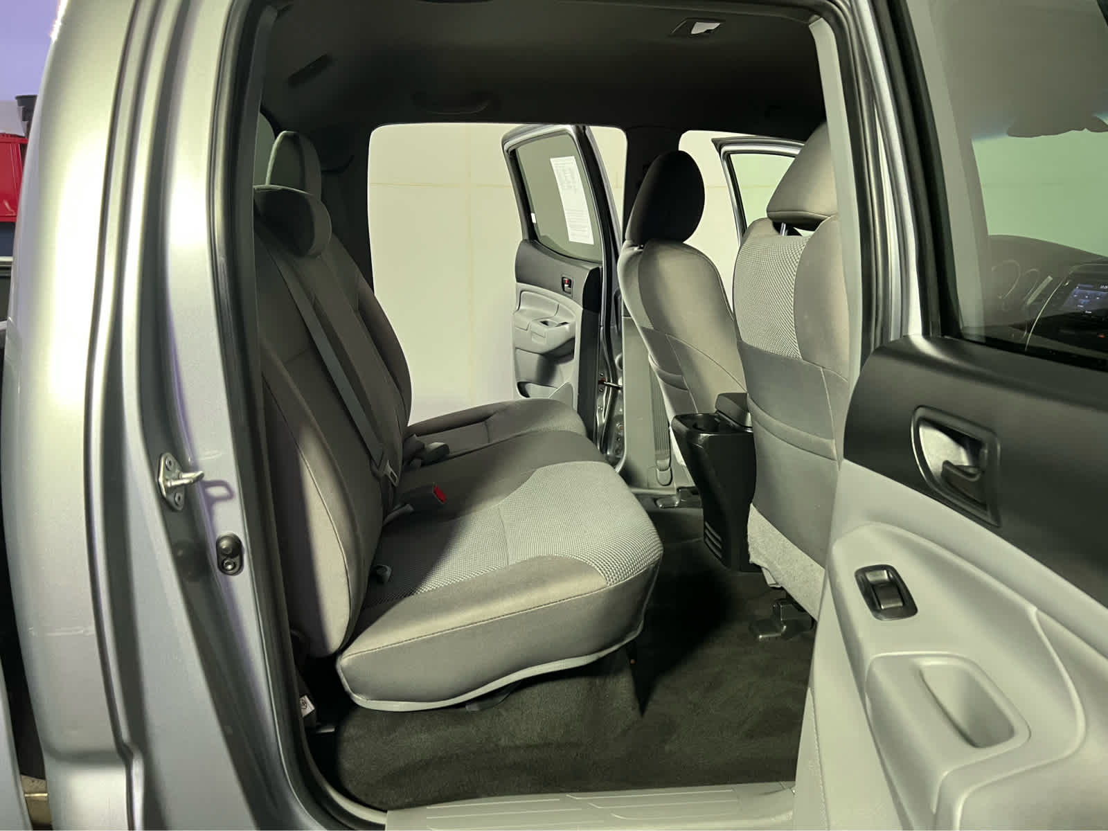 2015 Toyota Tacoma 4WD Double Cab V6 AT (Natl)