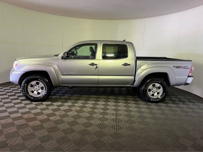 2015 Toyota Tacoma 4WD Double Cab V6 AT (Natl)