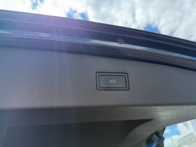 2024 Volkswagen Tiguan SEL R-Line