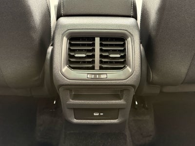 2024 Volkswagen Taos SEL