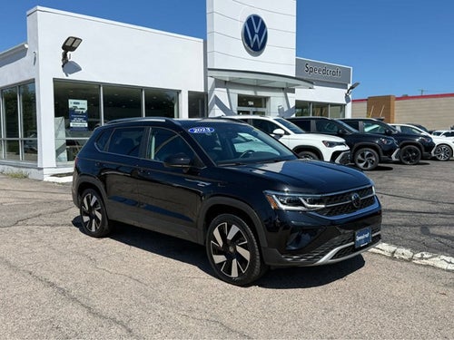 2023 Volkswagen Taos SEL