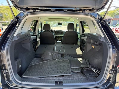 2023 Volkswagen Taos SEL