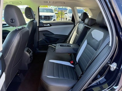 2023 Volkswagen Taos SEL