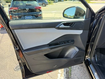 2023 Volkswagen Taos SEL