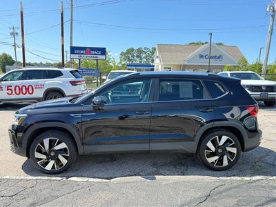 2023 Volkswagen Taos SEL