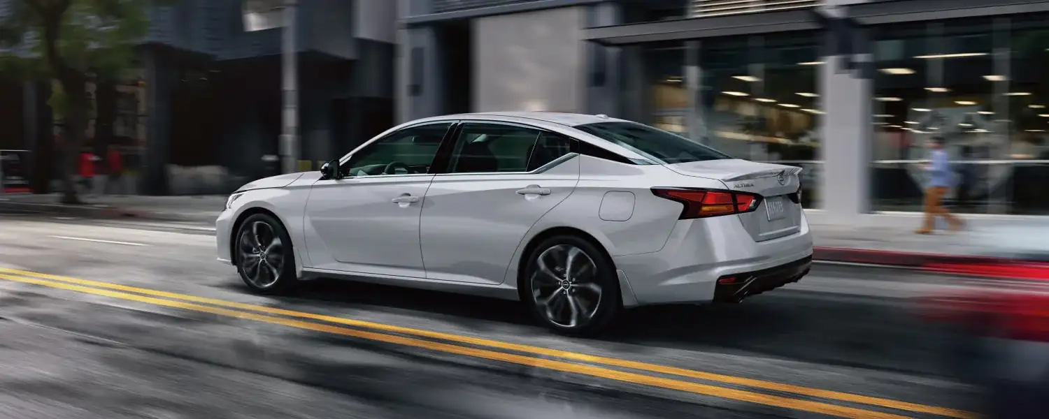 Nissan Altima vs. Toyota Camry