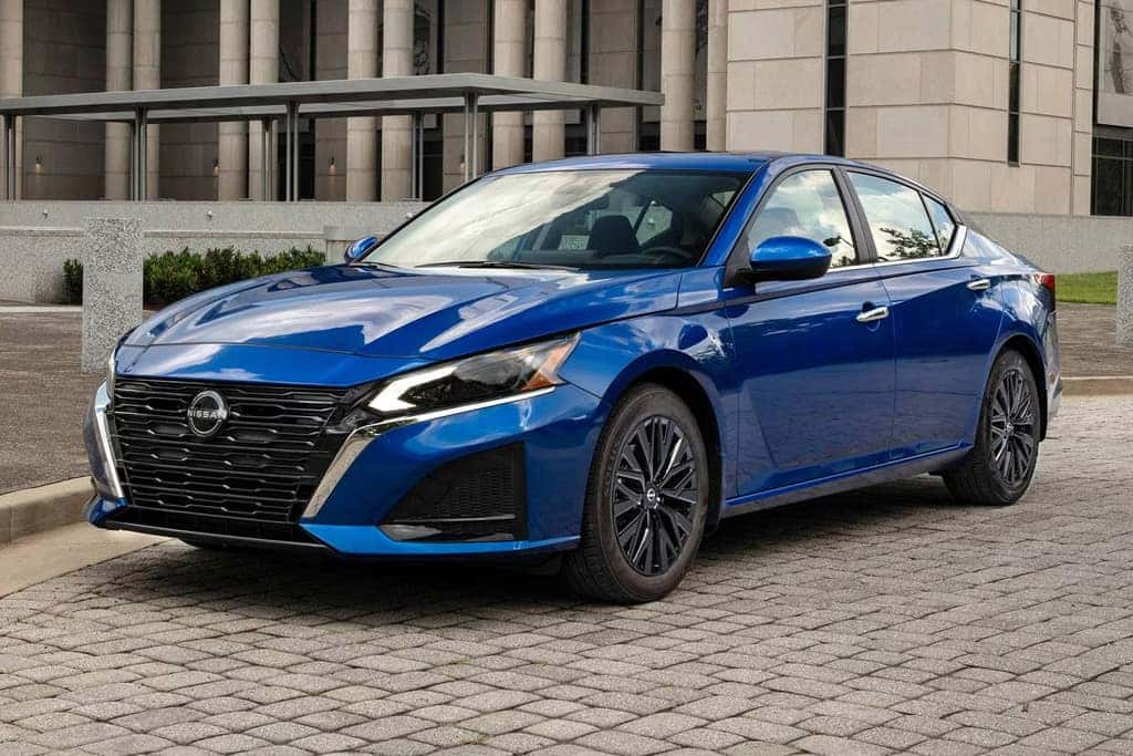 2025 Nissan Altima Overview